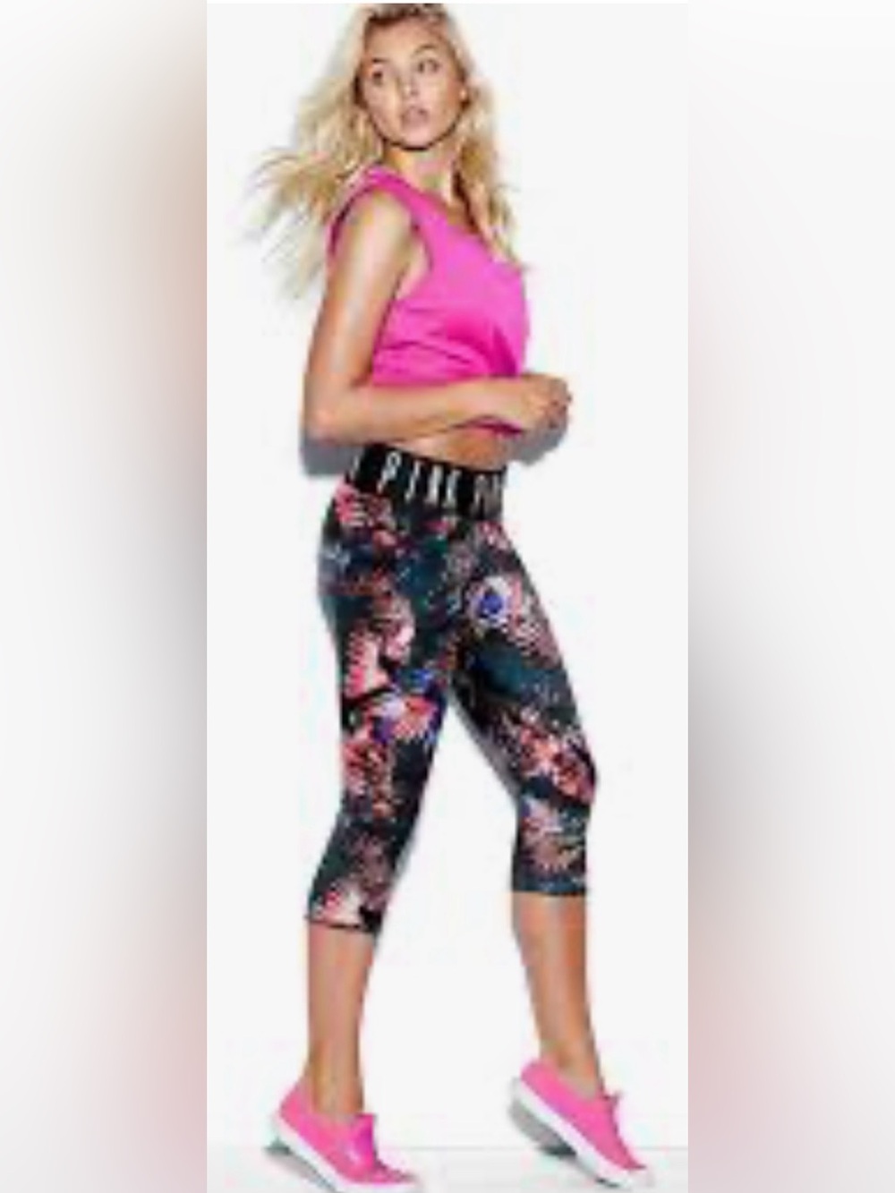 NWOT Victoria’s Secret Pink cropped ULTIMATE leggings size women’s small